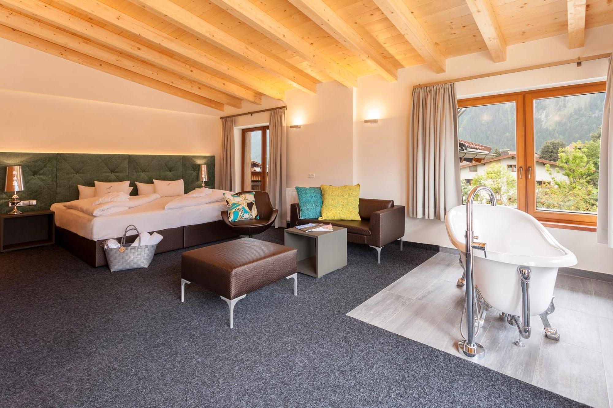Huber'S Boutiquehotel Майрхофен Экстерьер фото