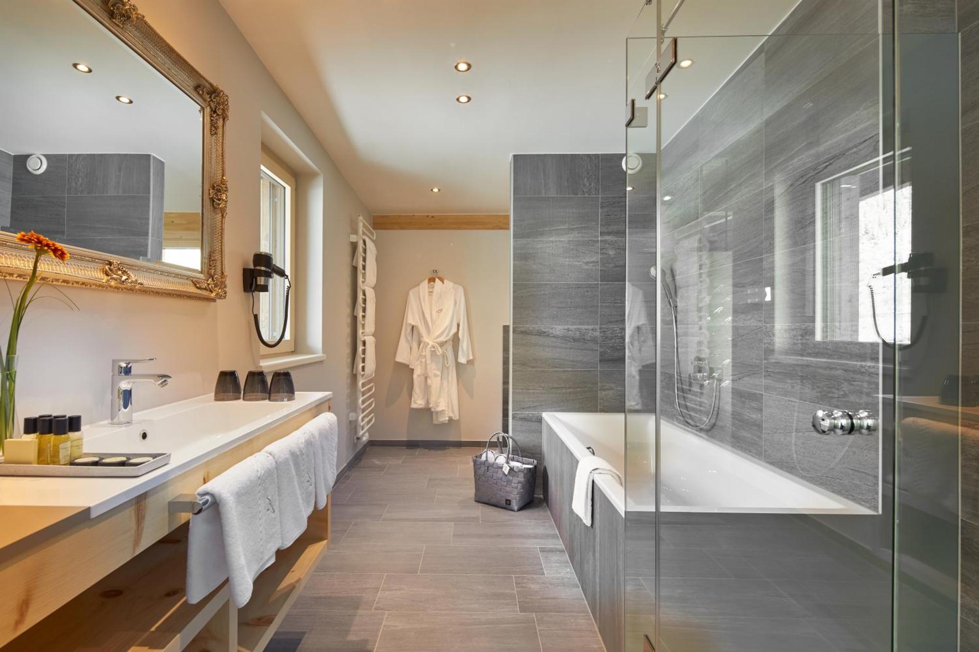 Huber'S Boutiquehotel Майрхофен Экстерьер фото